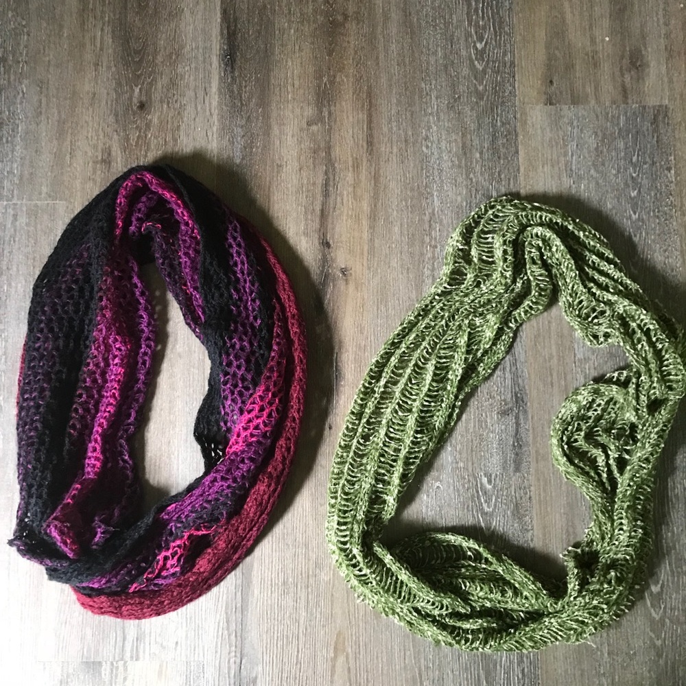 Knitted Scarf Set